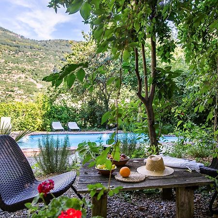 Casa Rural La Casa Del Bosque Наваконсехо Экстерьер фото