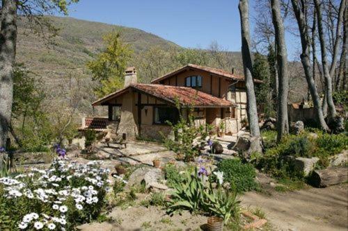 Casa Rural La Casa Del Bosque Наваконсехо Экстерьер фото