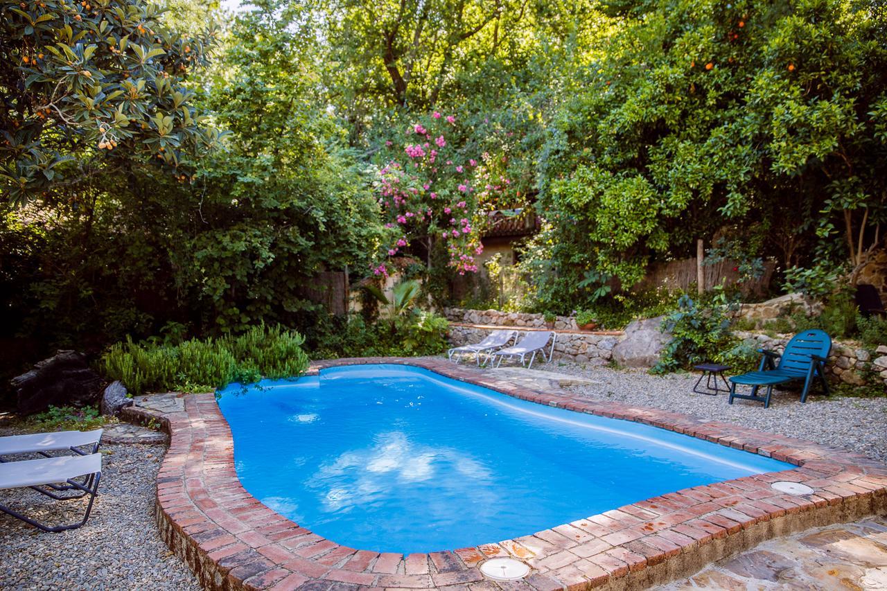 Casa Rural La Casa Del Bosque Наваконсехо Экстерьер фото